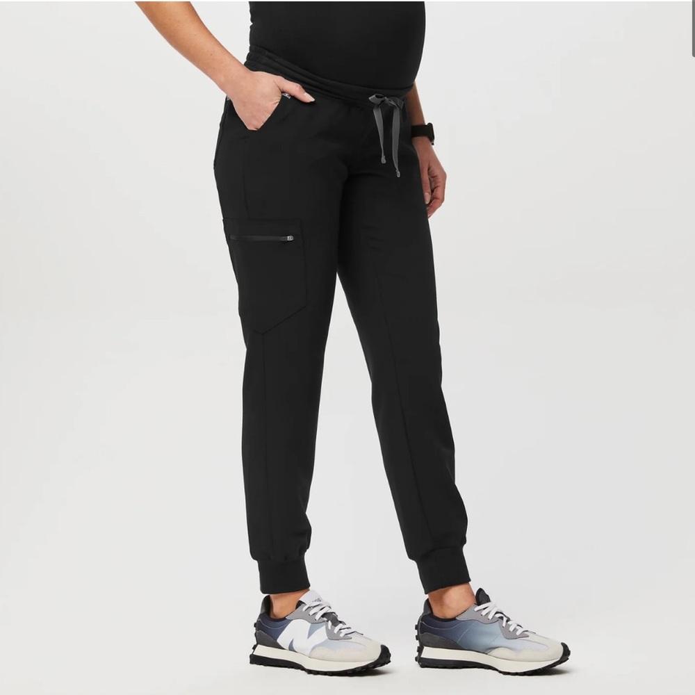 FIGS maternity scrub pants